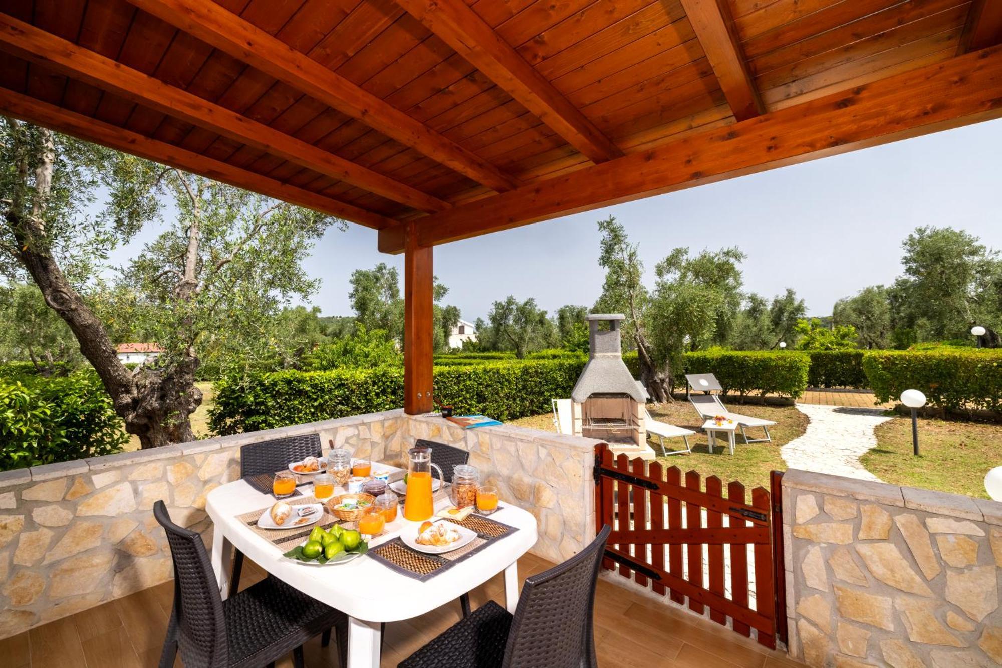 Agriturismo I Tesori Del Sud Vieste, Puglia Exterior photo